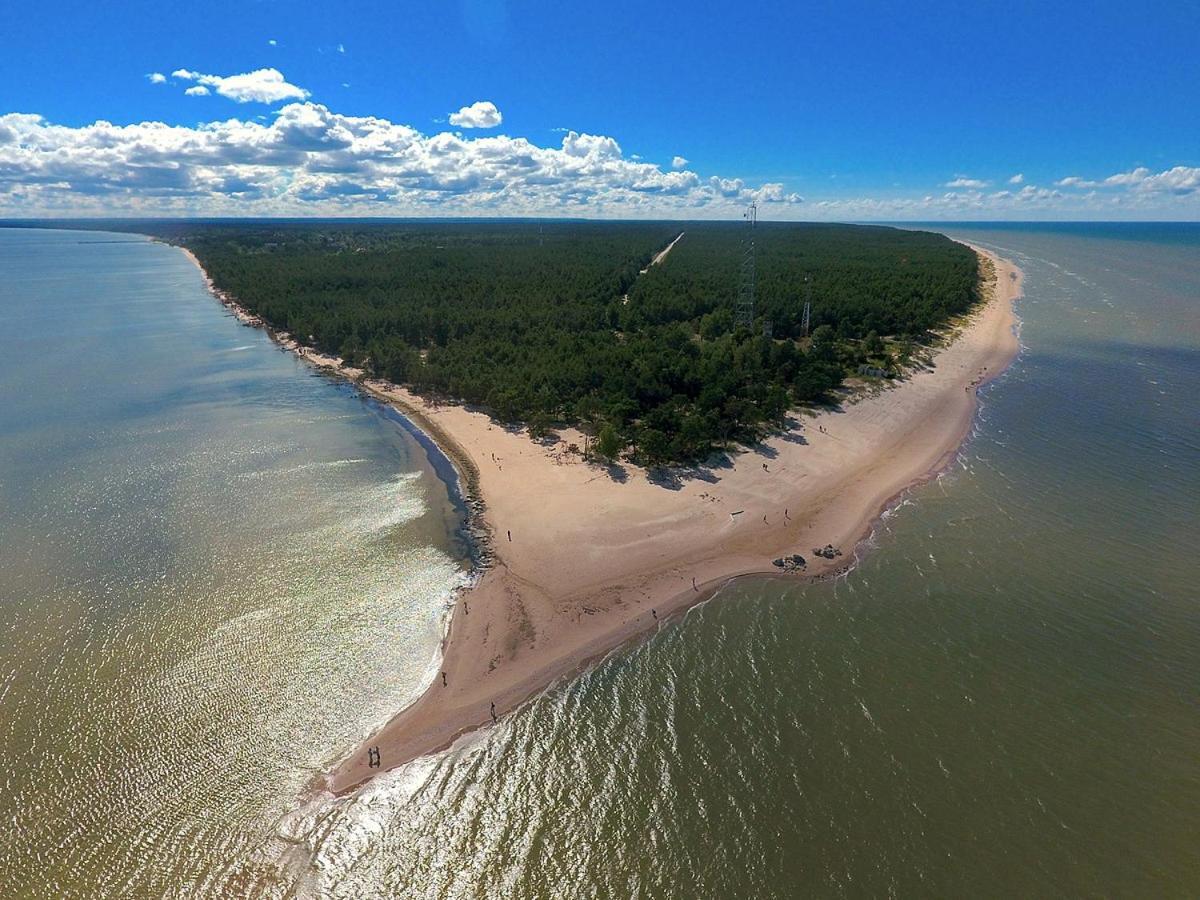 Atputas Majinas Kolka- Madaras Un Rota Villa Bagian luar foto