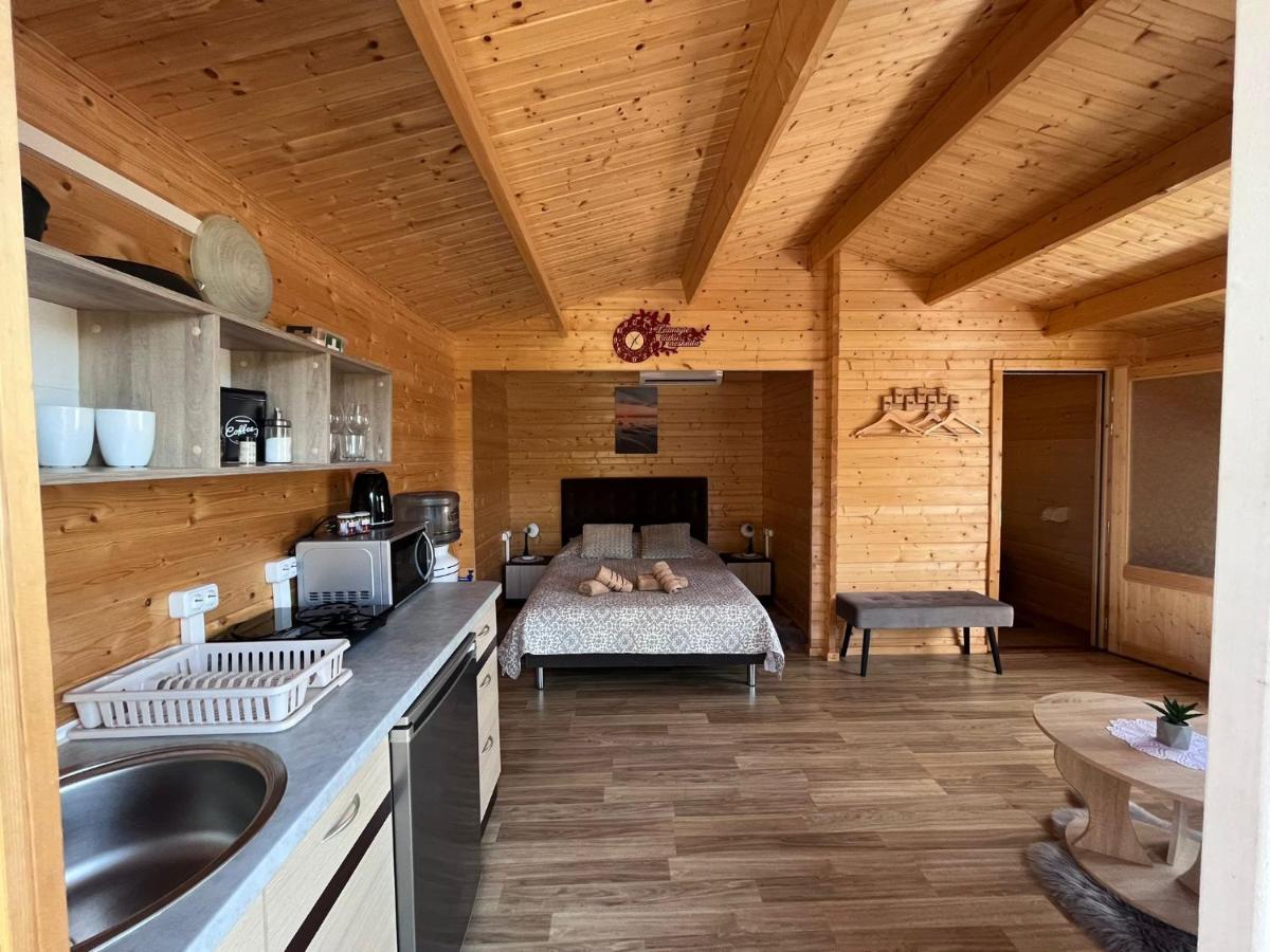 Atputas Majinas Kolka- Madaras Un Rota Villa Bagian luar foto